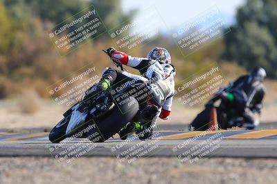 media/Dec-18-2022-SoCal Trackdays (Sun) [[8099a50955]]/Turn 7 Backside (1125am)/